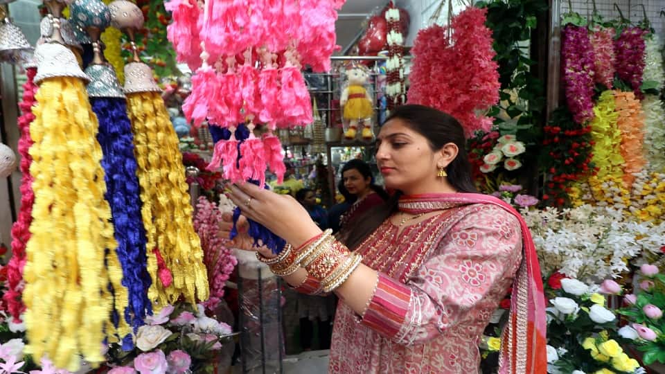 Dhanteras and Chhoti Diwali 2022 Date 23 October Celebrate Choti Diwali Muhurat detail know in hindi