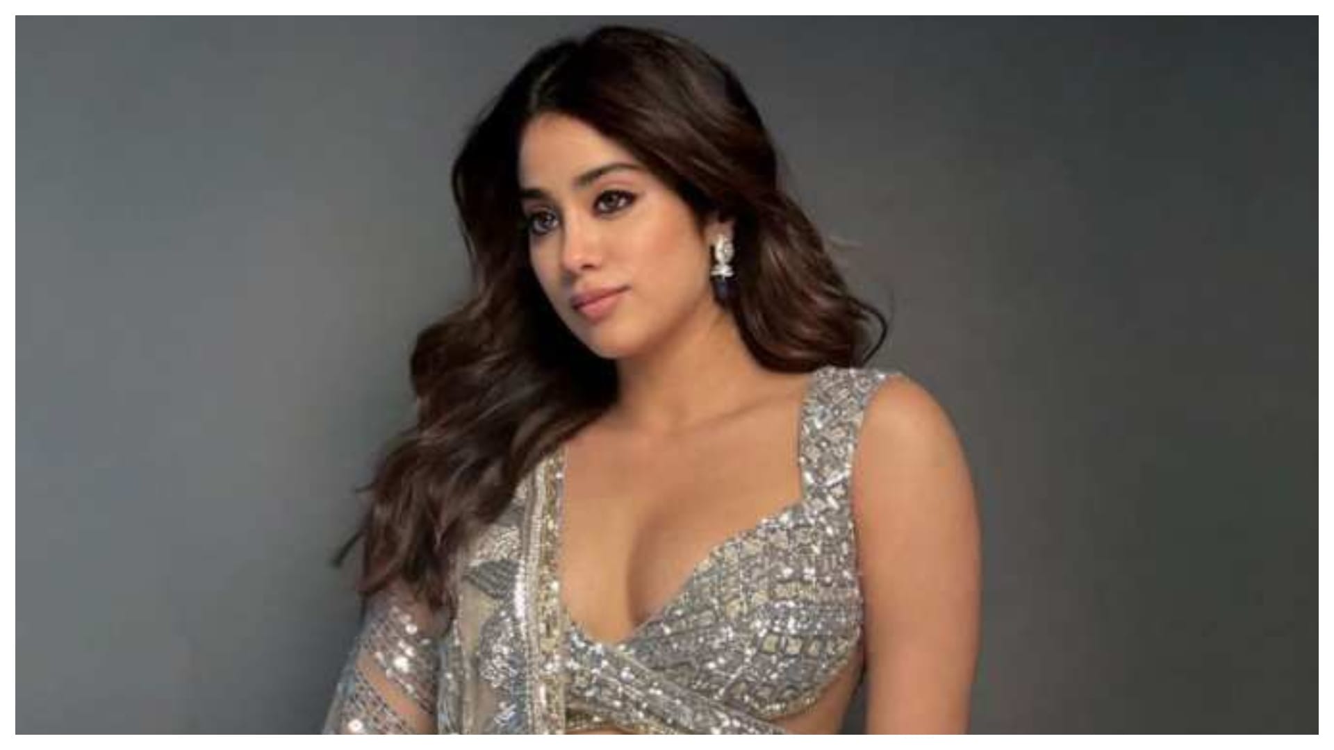 Sridevi Boney Kapoor daughter Janhvi Kapoor talks about movie offers says It must be on merit