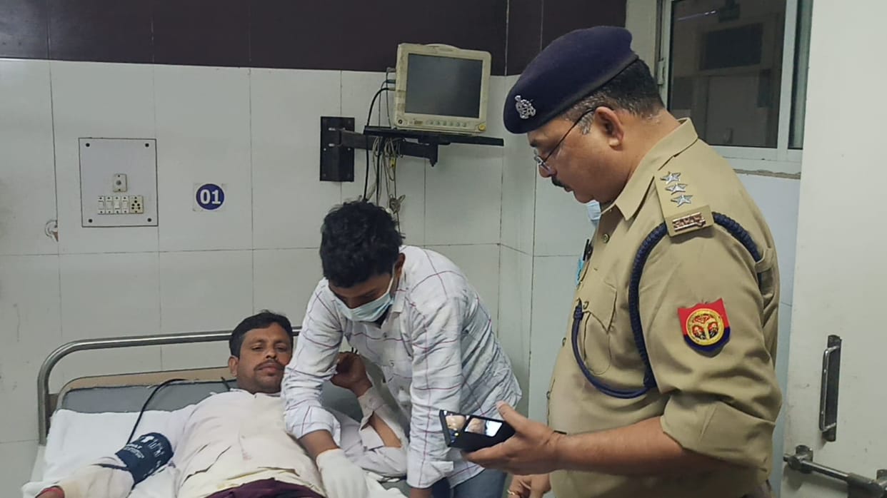 Two bike riders shot the teacher in Kannauj