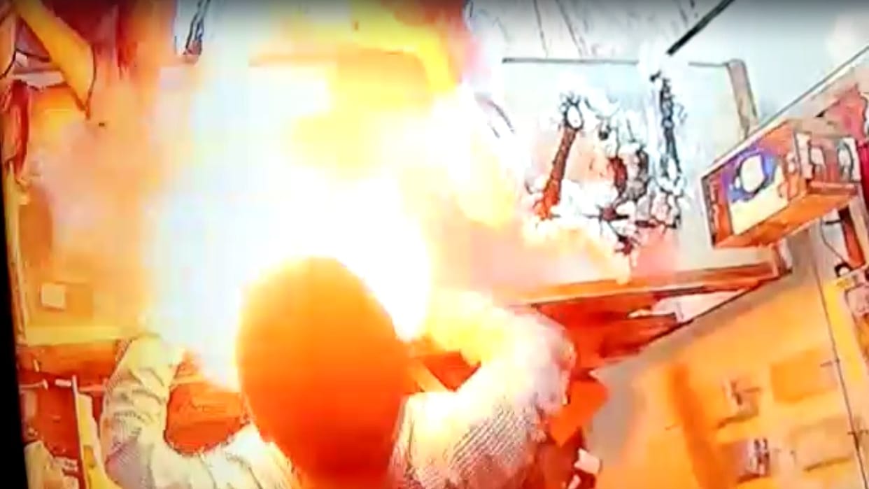 Battery caught fire while repairing mobile in Pali Lalitpur