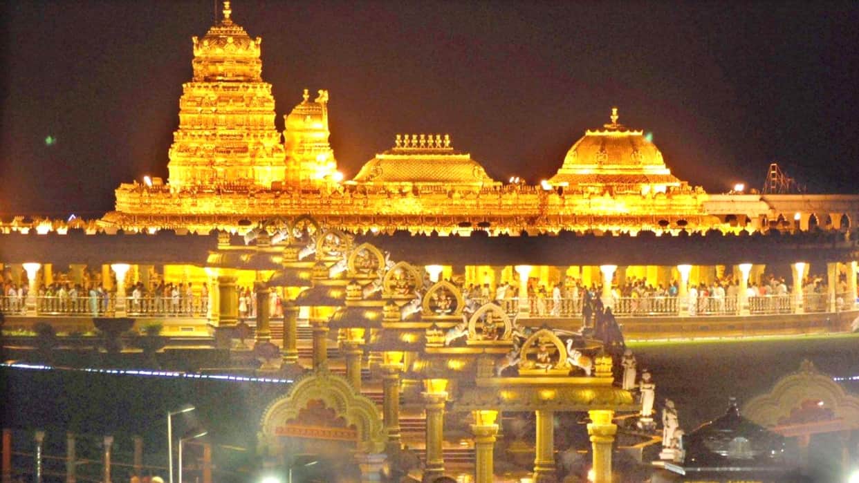 Diwali 2022 Visit These Famous Lakshmi Mata Temple in India Know Details in Hindi