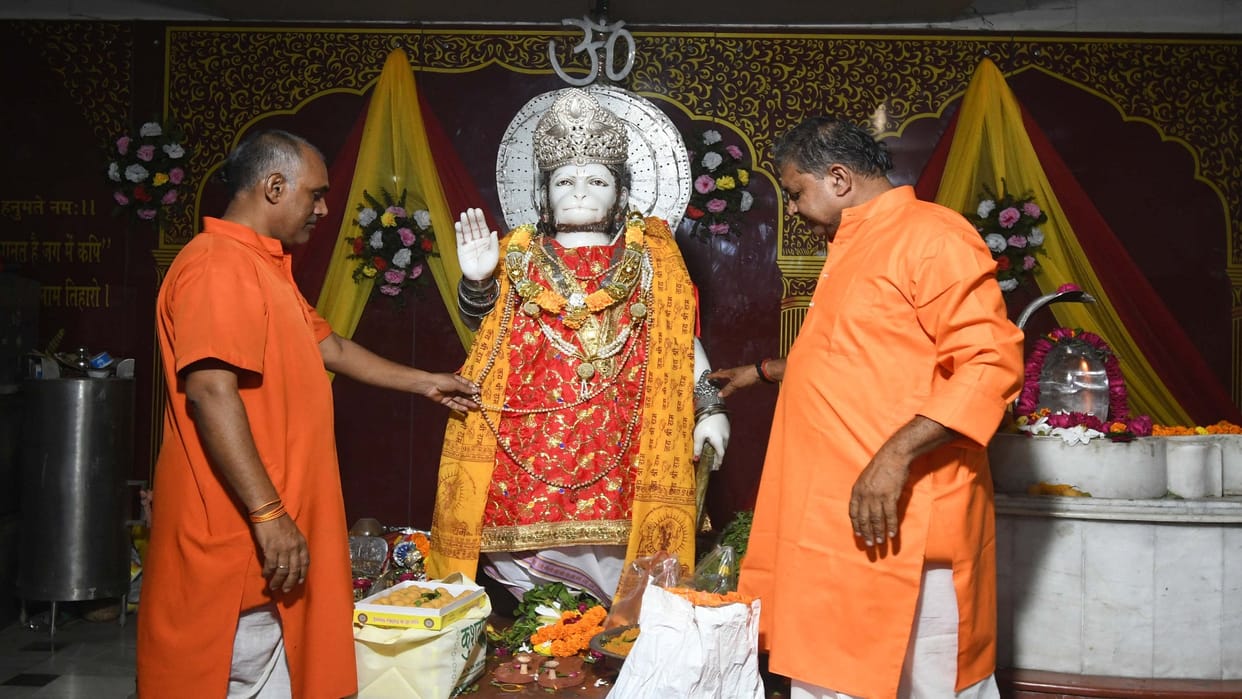 High Court seeks UP government's response on construction of ancient jurist near Hanuman temple