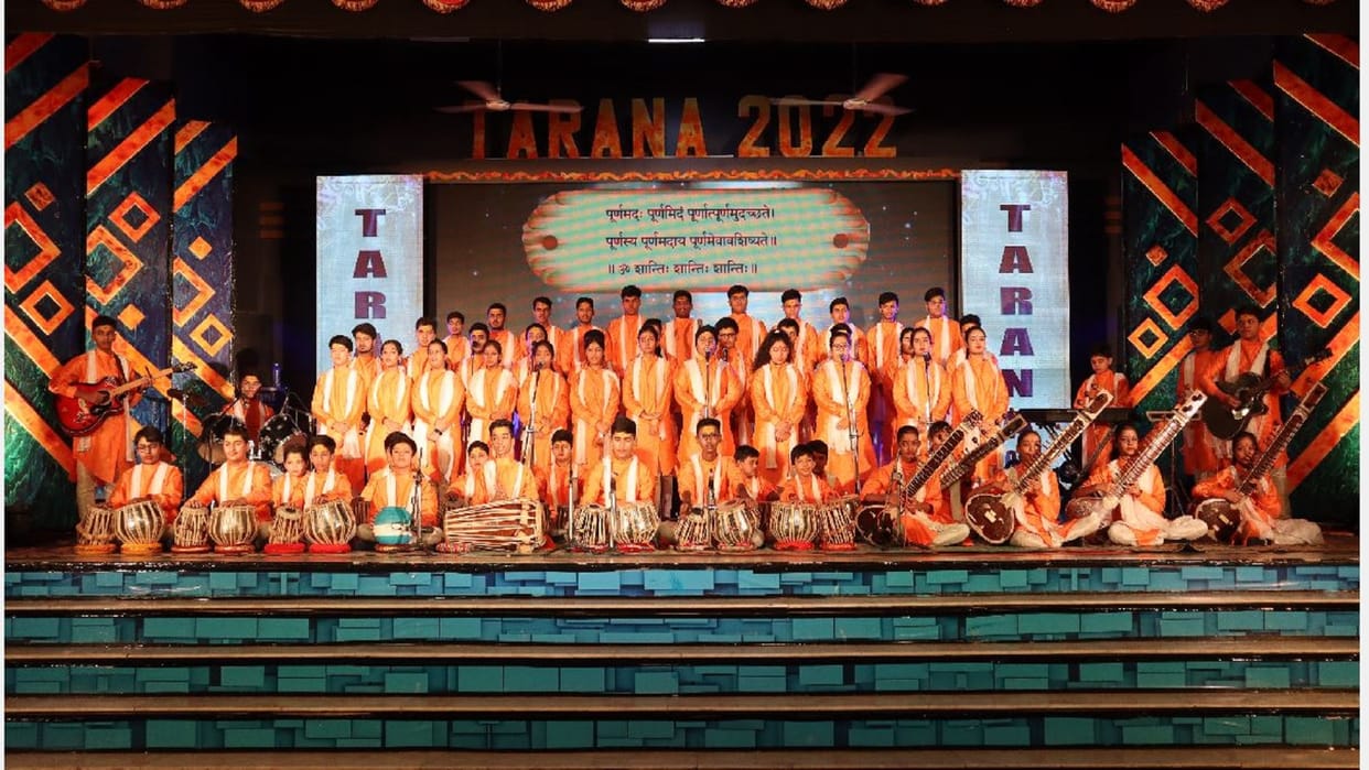 Festival season 'Tarana programme by children in sunbeam school children of My Nurture in Ramayana characters