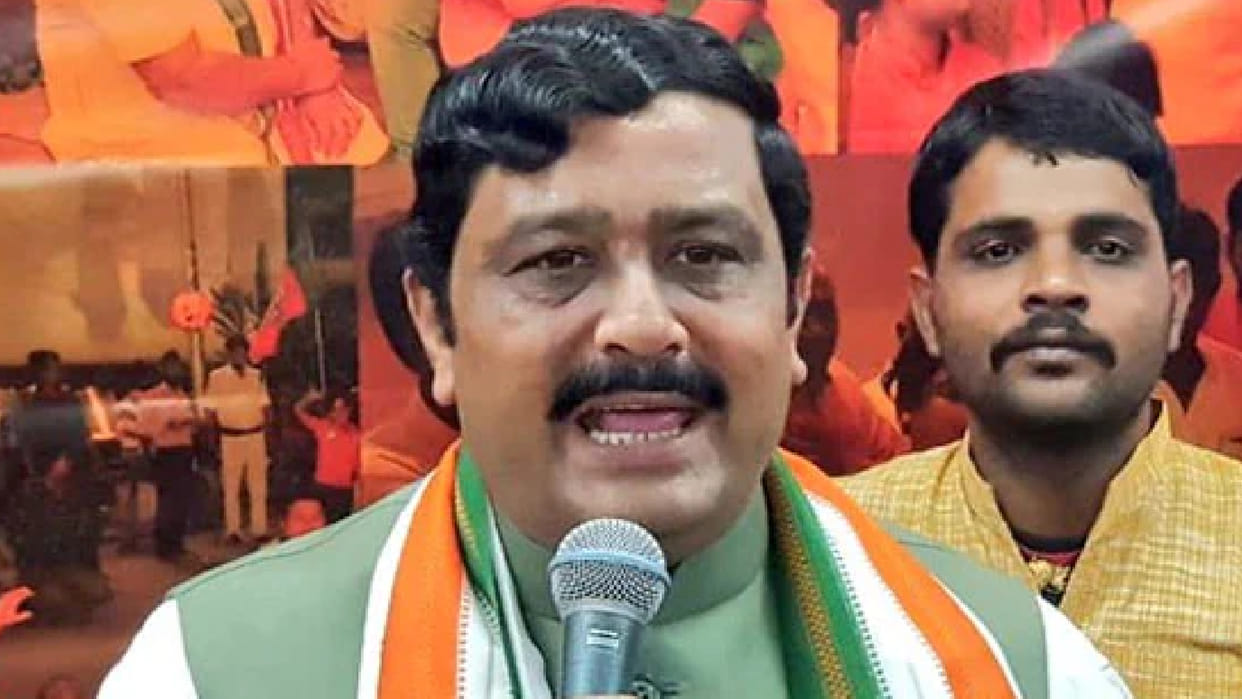 West Bengal Politics BJP leader Rahul Sinha car vandalized Trinamool Congress CPIM accused Updates