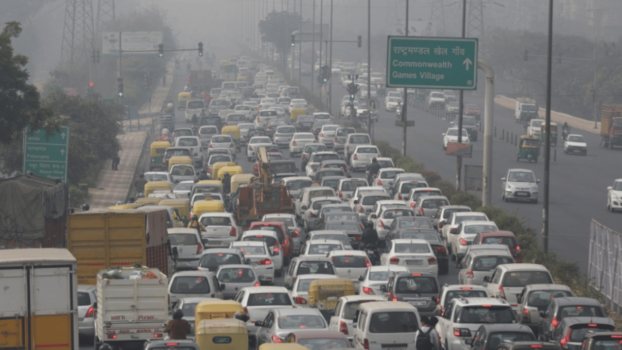 Government gives relief to Delhiites on Diwali, pollution certificate will not be mandatory from October 25