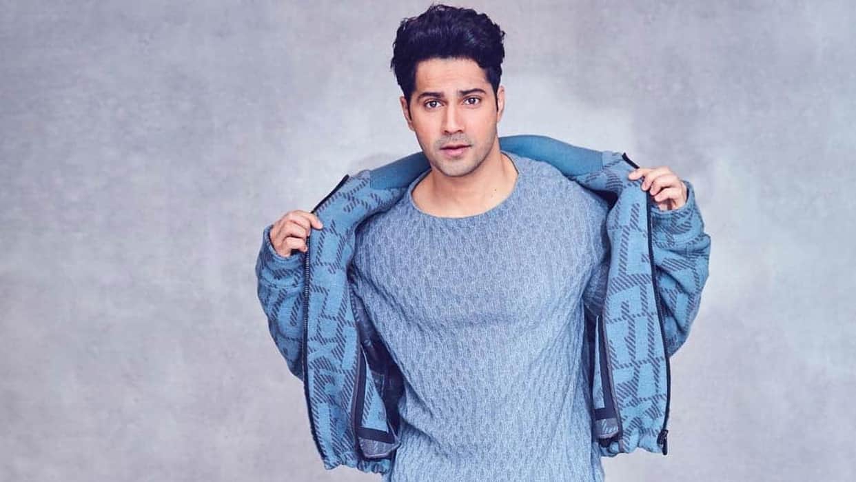 bhediya star varun dhawan wax statue unveiled in madame tussauds museum in delhi watch viral video