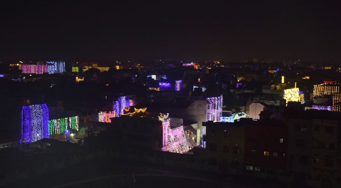 Diwali 2022 Every corner of varanasi city of Shiva lit up with gaiety of Deepotsa  see attractive decoration