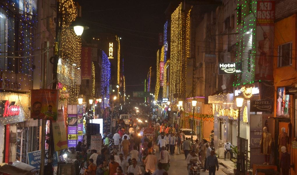 Kashi Tamil Sangamam people of tamilnadu liking changing picture of Banaras said CM like Yogi