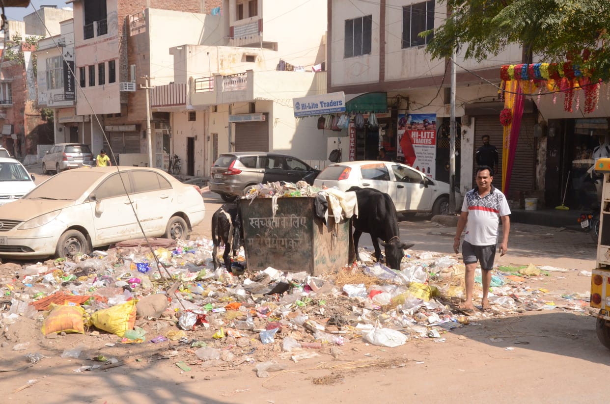 Embarrassing Diwali Dirt Wali