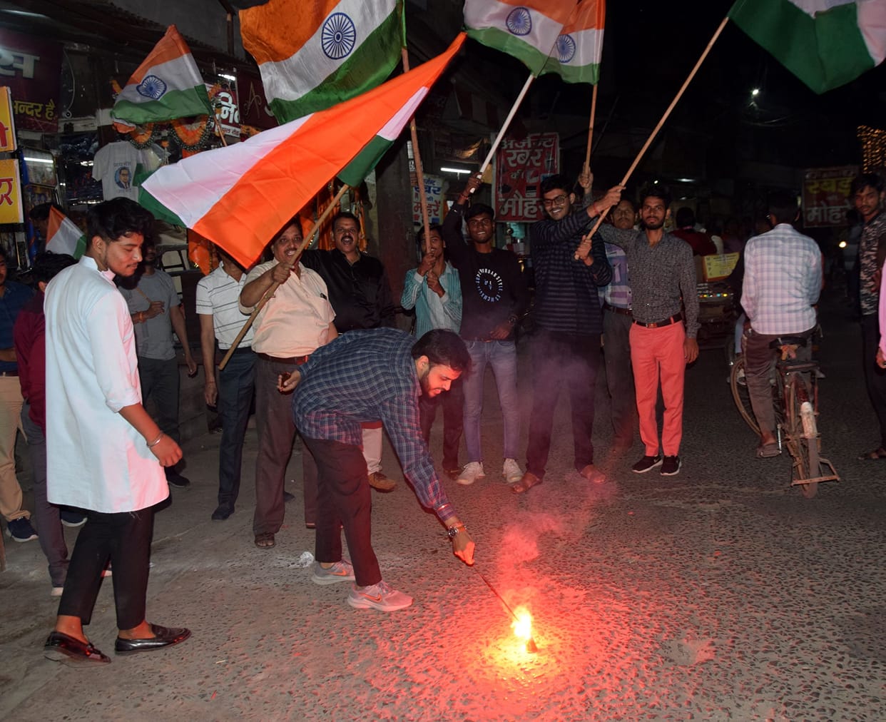 Aligarh: India's thrilling victory over Pakistan, celebrating