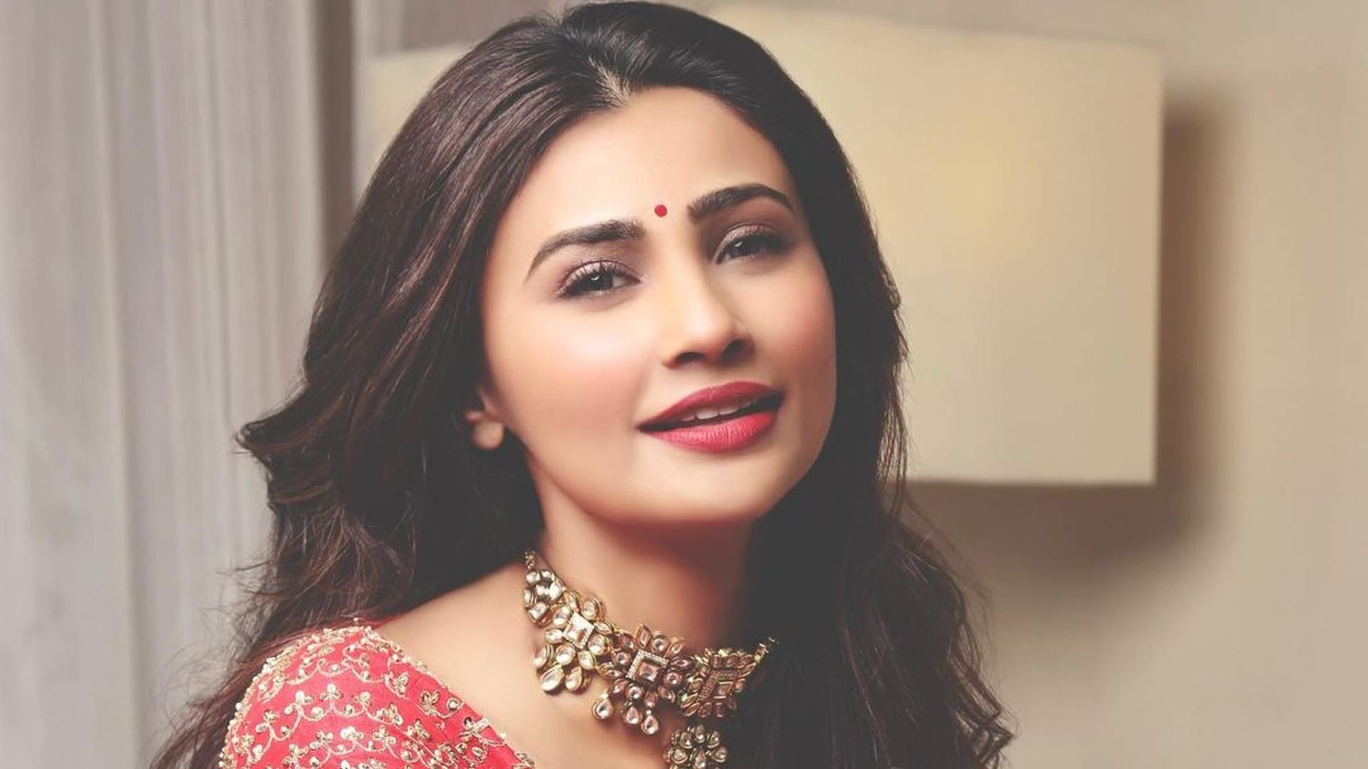 Bollywood Actress Daisy Shah to play a queen in a web series Lahora The Kingdom Directed By Shahid Kazmi