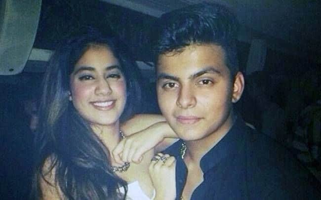 Janhvi Kapoor spotted with ex-boyfriend news of dating of both surfured on social media