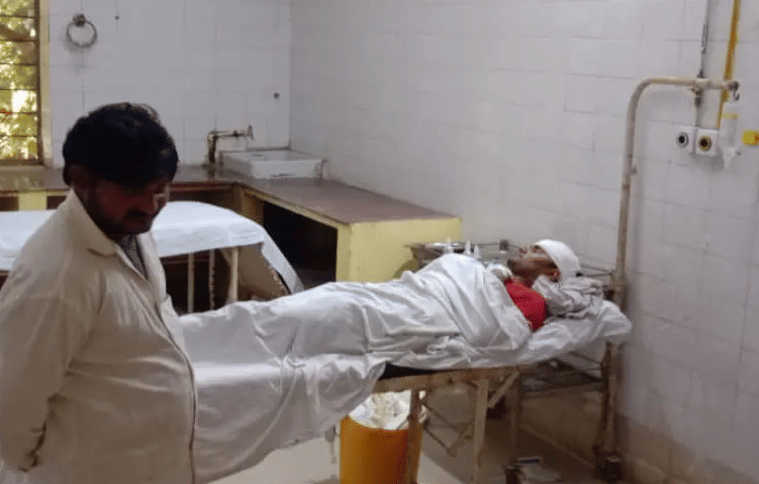 Fight for stopping firecrackers one person condition critical in Bharatpur