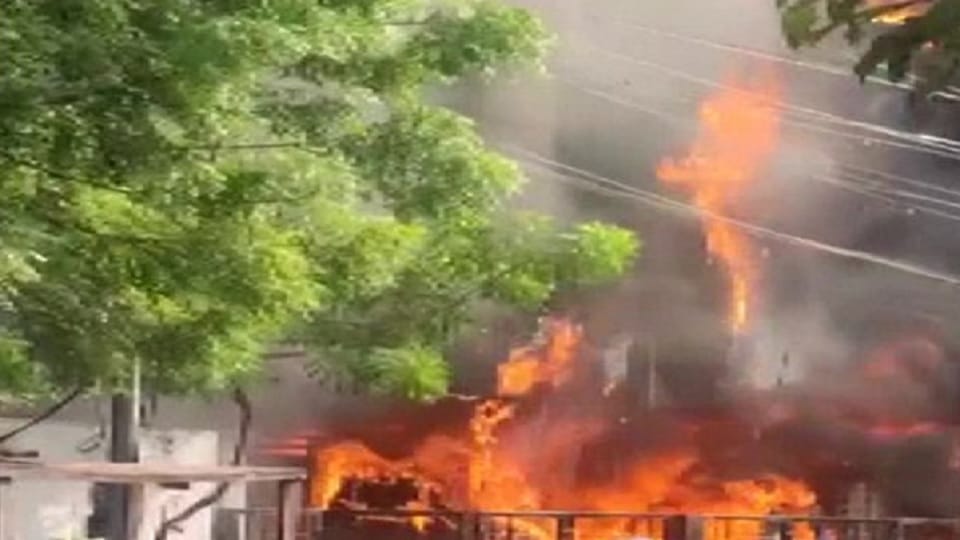 Fire in many states, fire in industrial units of Chennai and Mumbai