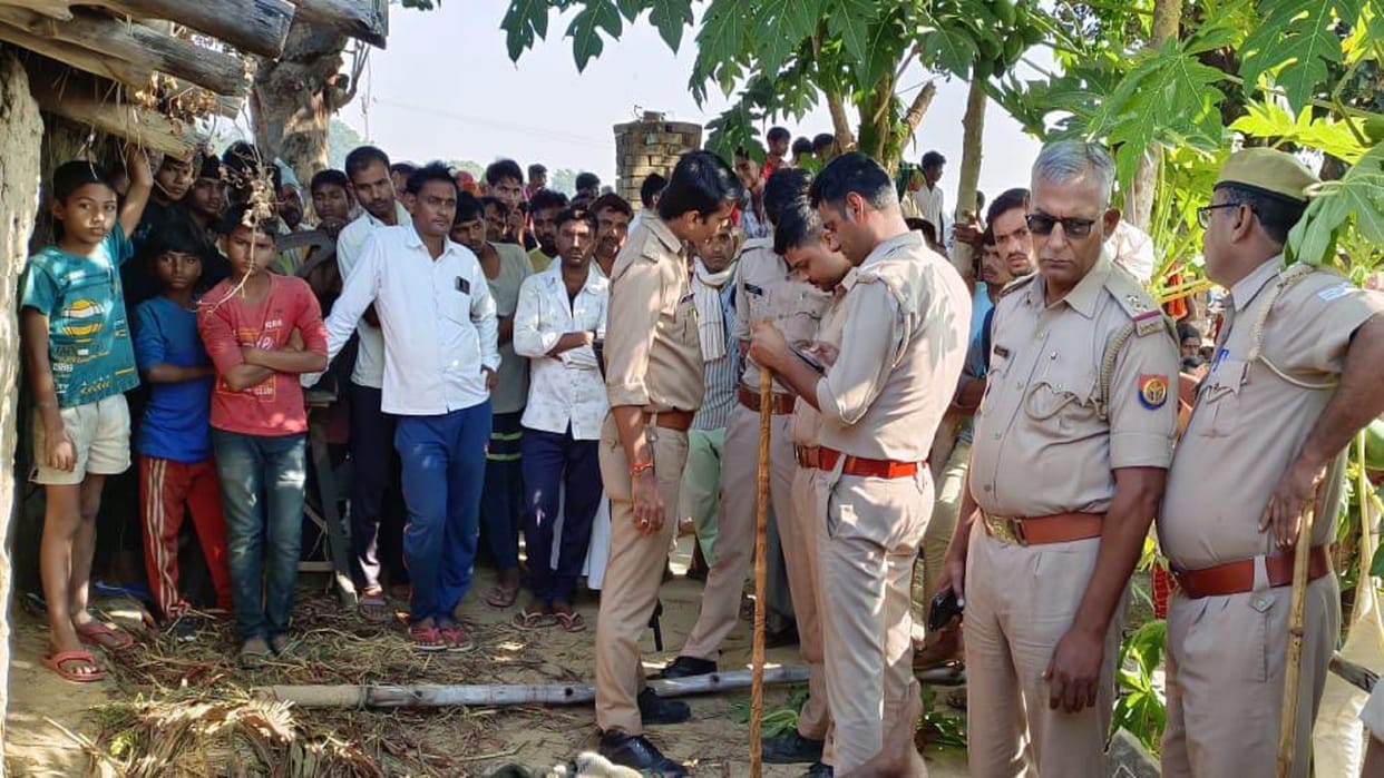 Murder of old man sleeping on tubewell with sharp weapon, sensation created in the village