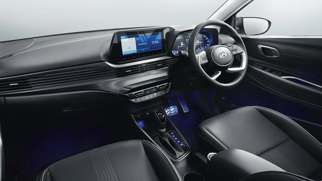 These five low budget cars come with ambient lighting, know what is the price MG KIA Hyundai Tata