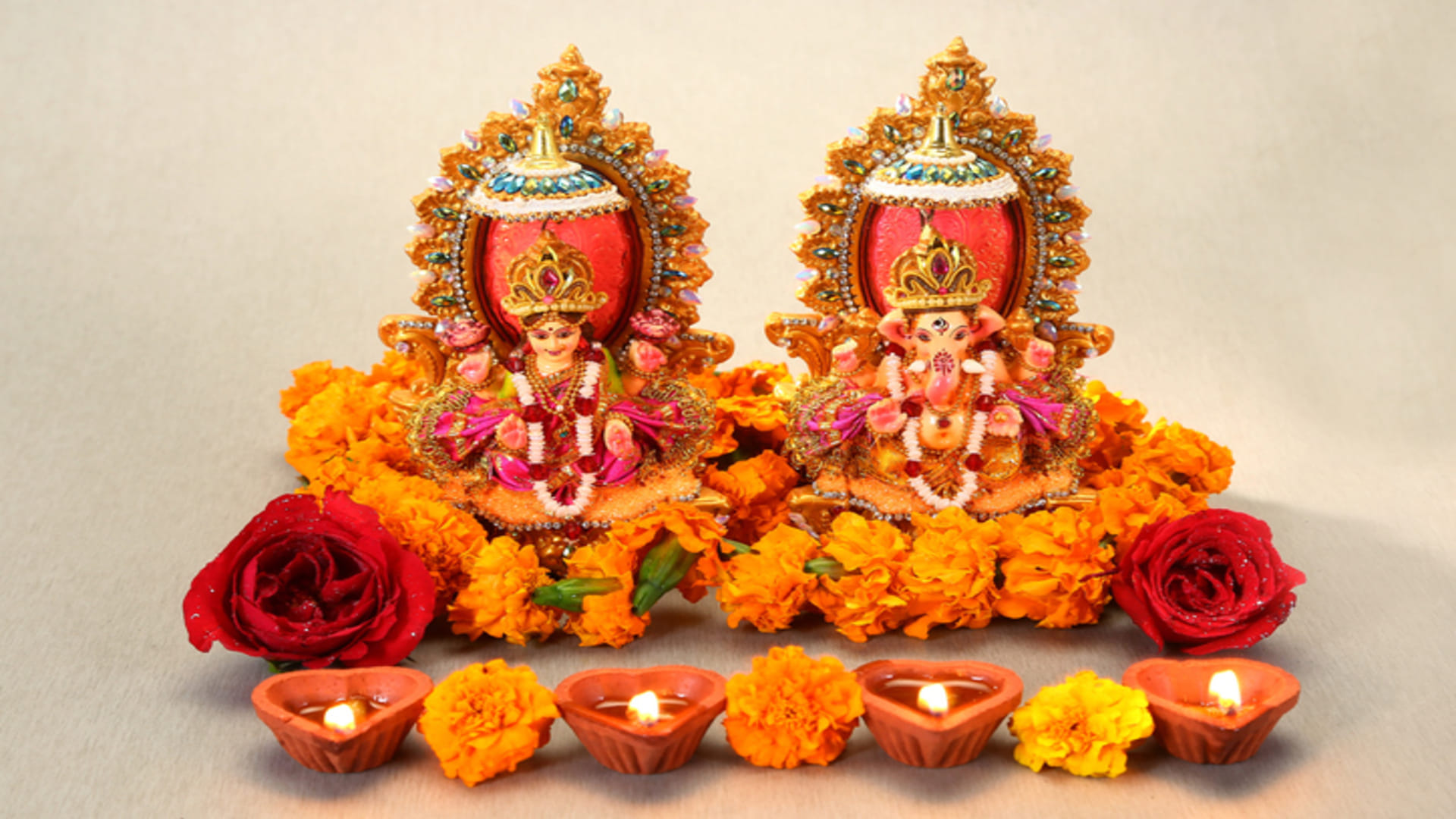 Eight Forms Of Maa Lakshmi And Remedies for Goddess Lakshmi Wealth Blessings