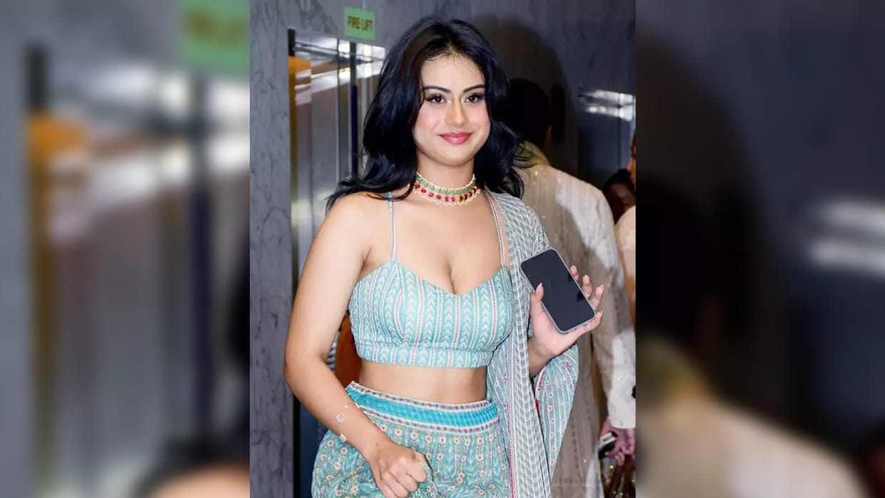 Ajay Devgn Daughter  Nysa Devgan Diwali Party Look Goes Viral On Social media