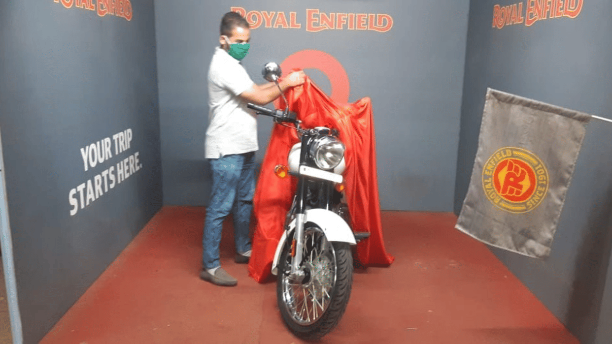 Have bought a new bike on Diwali, so take these accessories with you, both theft and safety will go away