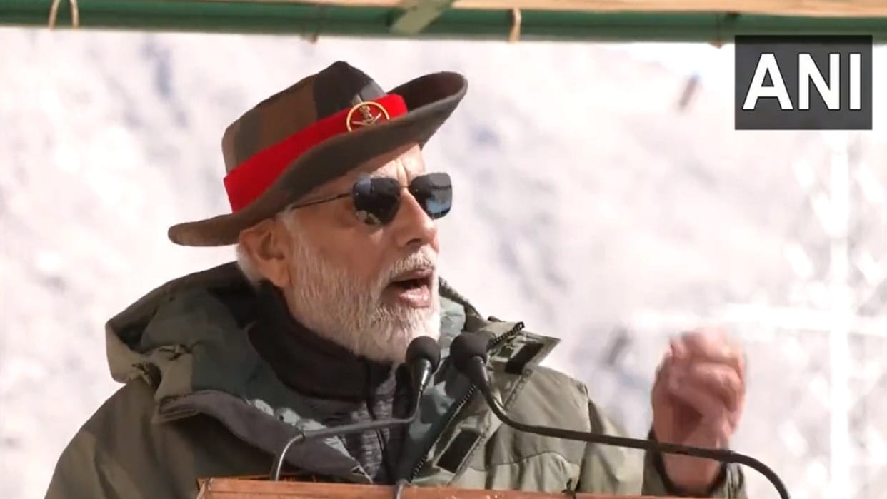 PM Modi in Kargil said Army soldiers are my family, it good to celebrate Diwali on border