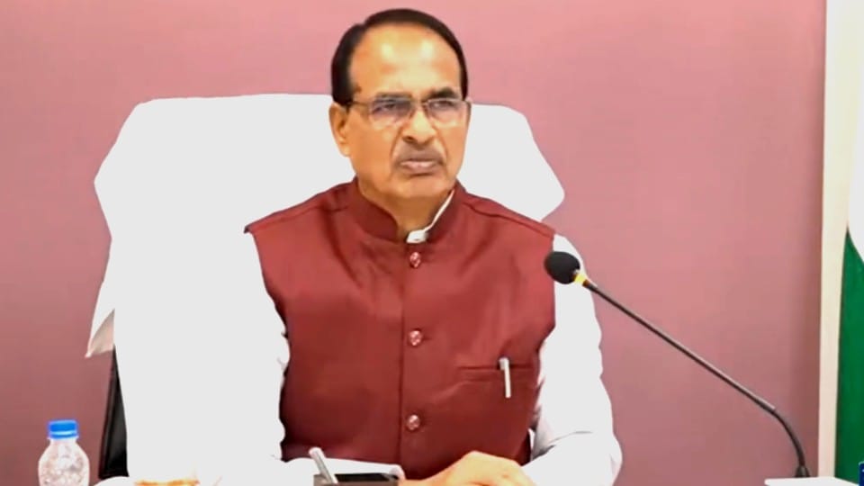 MP News: CM Shivraj told the meaning of Ramrajya, resolve the ministers-officers