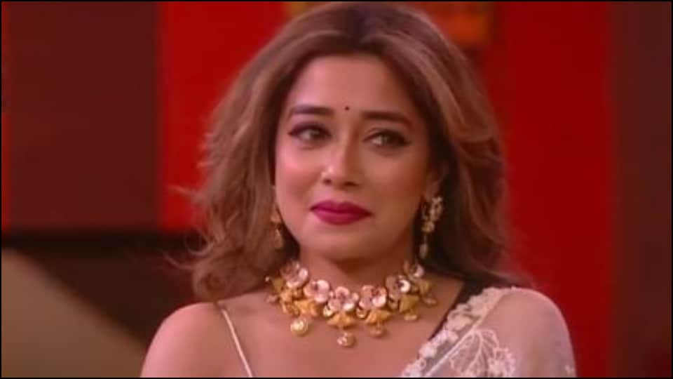 Bigg Boss 16 contestants told Tina Dutta Phuski bomb front of karan johar and queen nimrat kaur ahluwalia