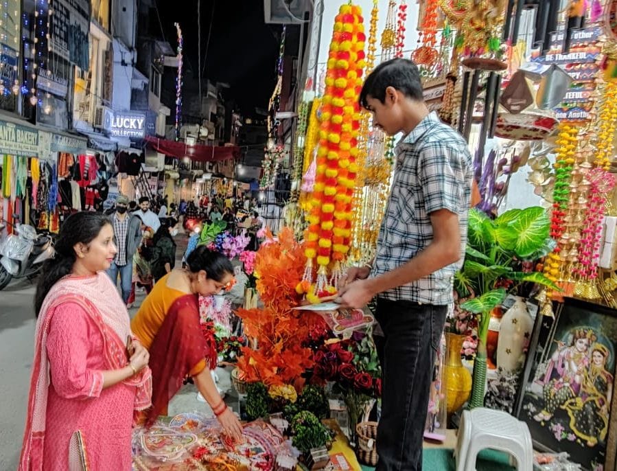 diwali market ghumaravi bilashpur