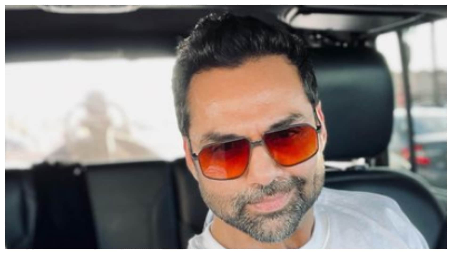 Abhay Deol shares Diwali 2022 photos with Preity Zinta on social media flaunts Dimples says happy dimpavli