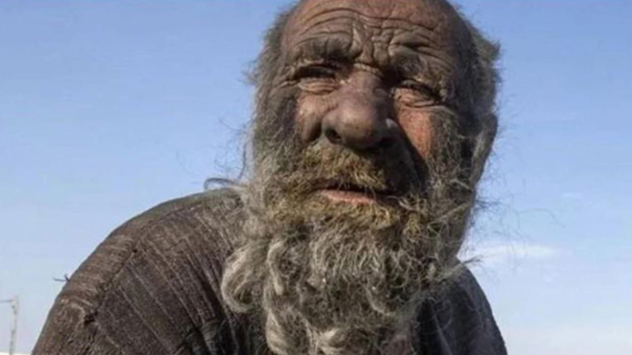 Worlds dirtiest man Amou Haji dies shortly after taking first bath in decades