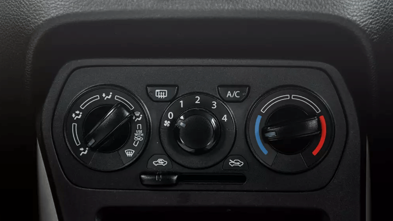 know how to remove fog on the windshield in the rainy season, car ac rear defogger fan blower side window