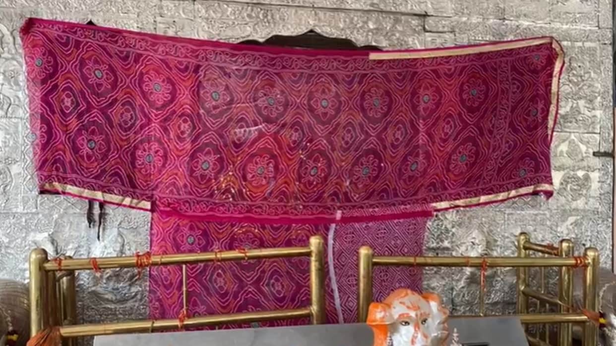 Surya Grahan 2022 The doors of the temples closed during the Sutak period the old Hingote war also progressed