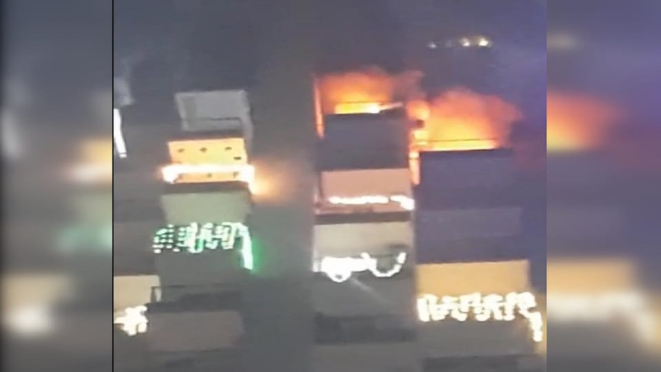 Fire in Noida: Fire Broke Out On 17th Floor Of Vedantam Society in Greater Noida, Fire Spread By Lamps