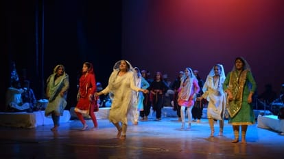LG Manoj Sinha Inaugurated Jashn e Kashmir three-week long cultural festival