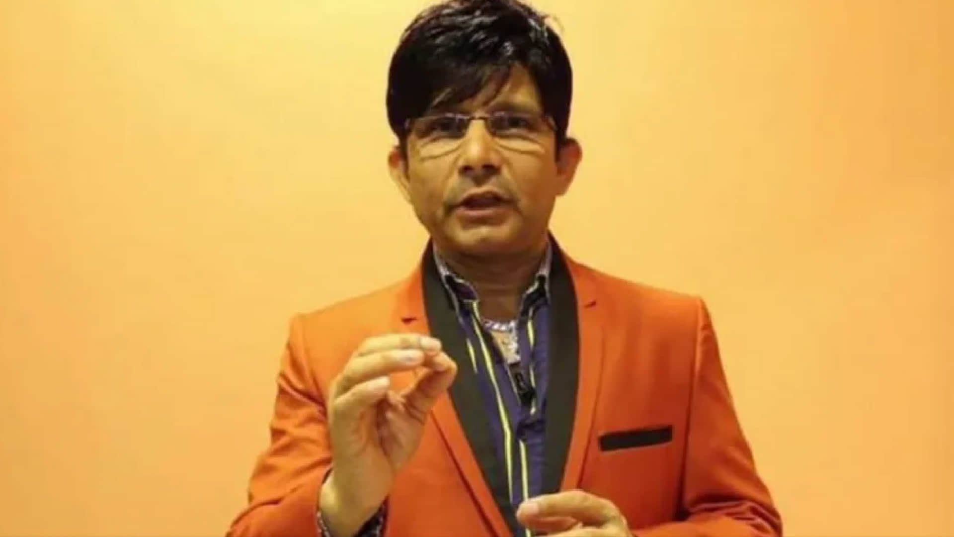 Krk trolled on Shah Rukh Khan Birthday for his tweet calling himself biggest movie star on earth