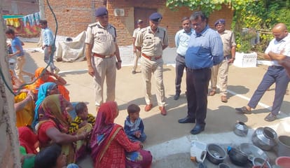 Triple Murder in MP People of Dalit society including the victim family demonstrated for the demand of justice