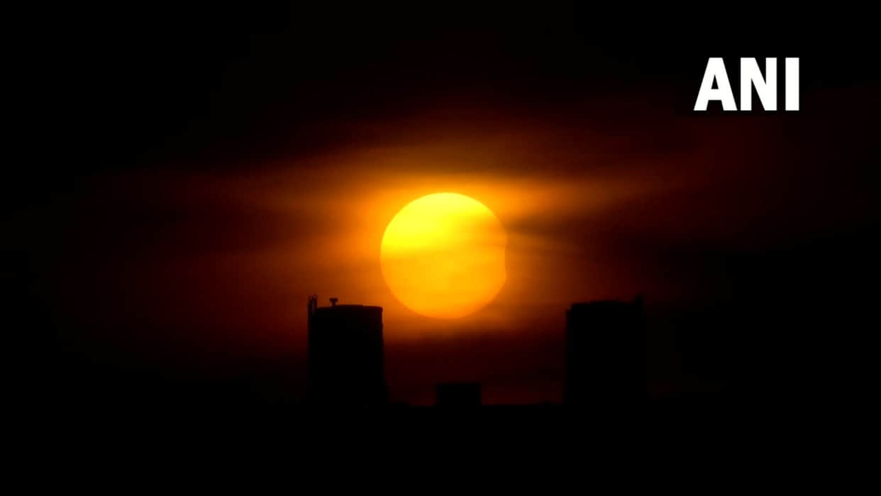 Partial Solar Eclipse seen in many countries including India see how it was in 15 pictures