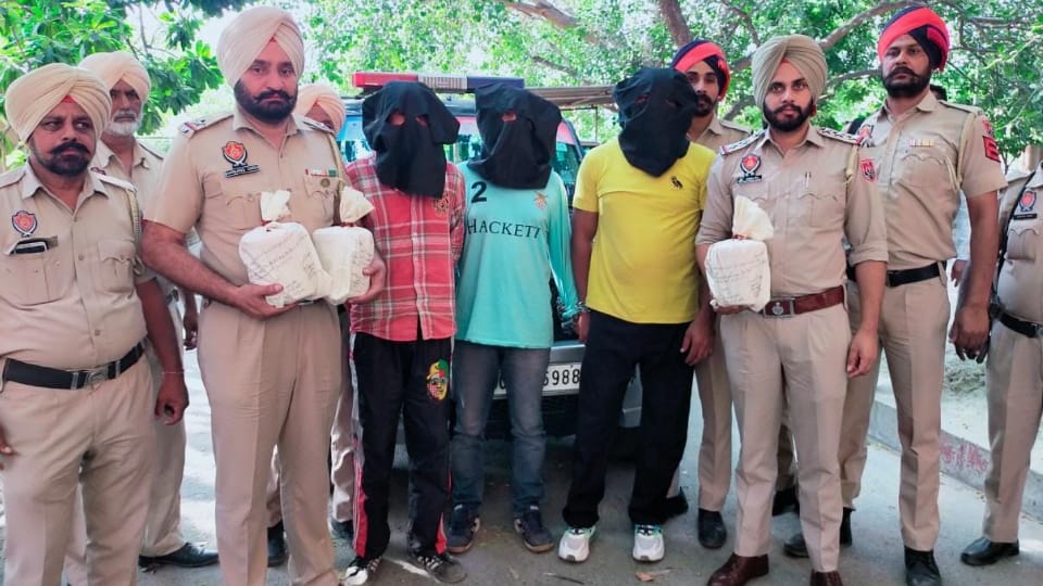 Three Accused arrested by Bathinda police at interstate block on Haryana border