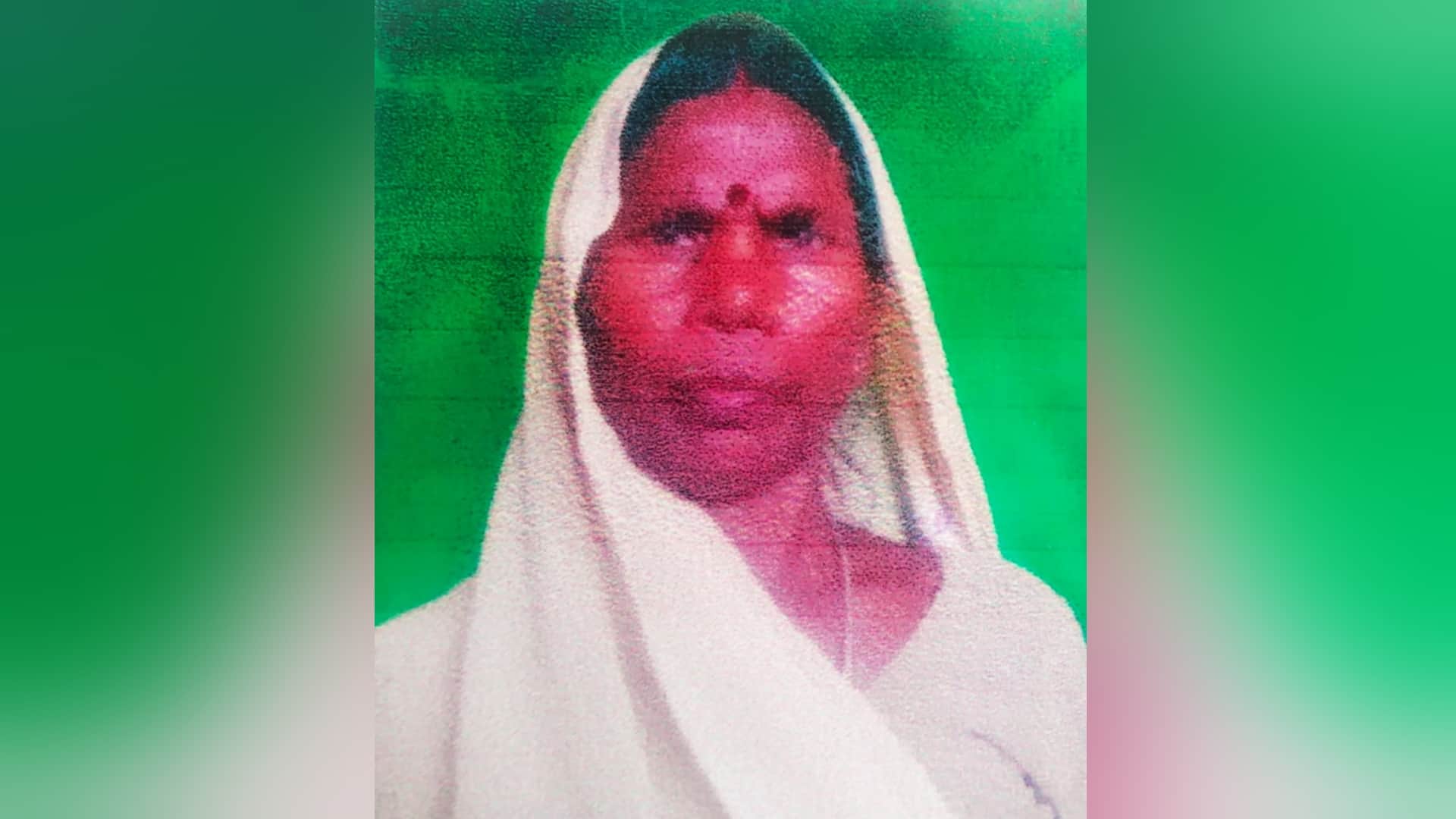 Basti Road Accident News JE Couple, son, daughter and mother died in a road accident in Basti