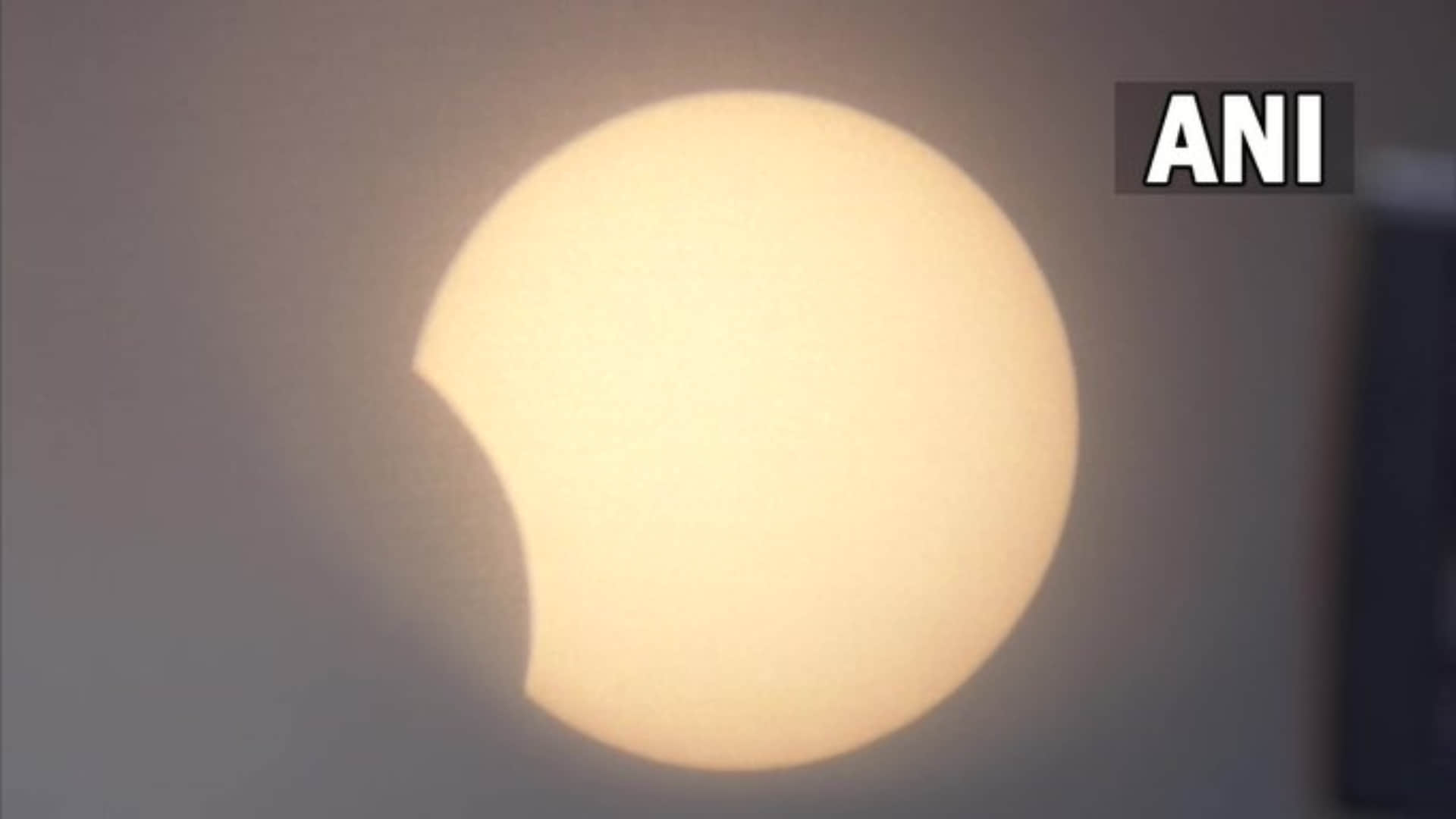 Partial Solar Eclipse seen in many countries including India see how it was in 15 pictures