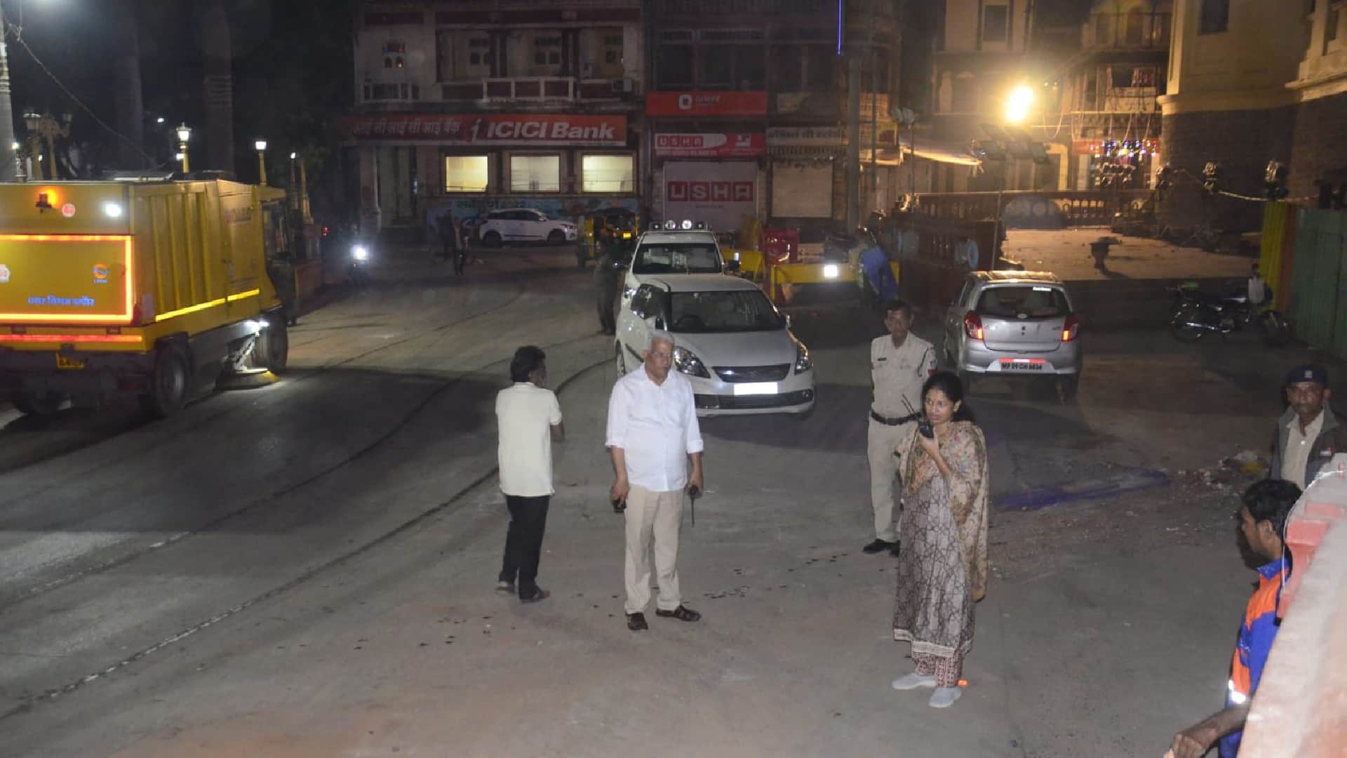 garbage spread in Indore was cleared in a few hours on the night of Diwali this specialty the city is number 1