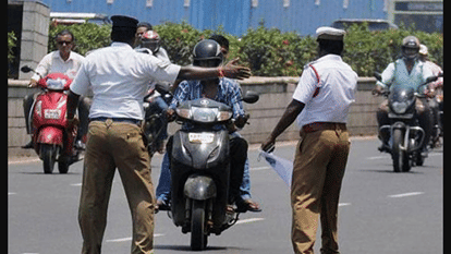 Varanasi News: सिगरा चौराहे पर से ट्रैफिक पुलिसकर्मी से दुर्व्यवहार, युवक और युवती के खिलाफ एफआईआर FIR registered against girl and young man for misbehaving with traffic policeman in Varanasi