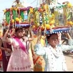 राजनांदगांव में गौरा-गौरी विसर्जन यात्रा निकाली गई।