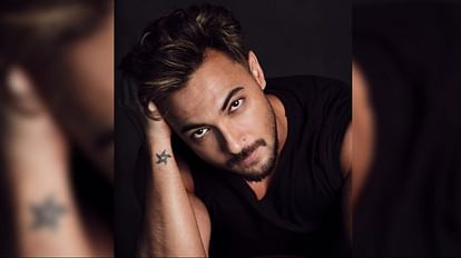 Aayush Sharma: हिमाचल में वर्षा प्रभावित लोगों के लिए आगे आए आयुष शर्मा, बोले- मैं हर तरह से मदद करने को तैयार Aayush Sharma salman khan brother in law to Help people Affected By Rain in Himachal Pradesh Pray For Hometown
