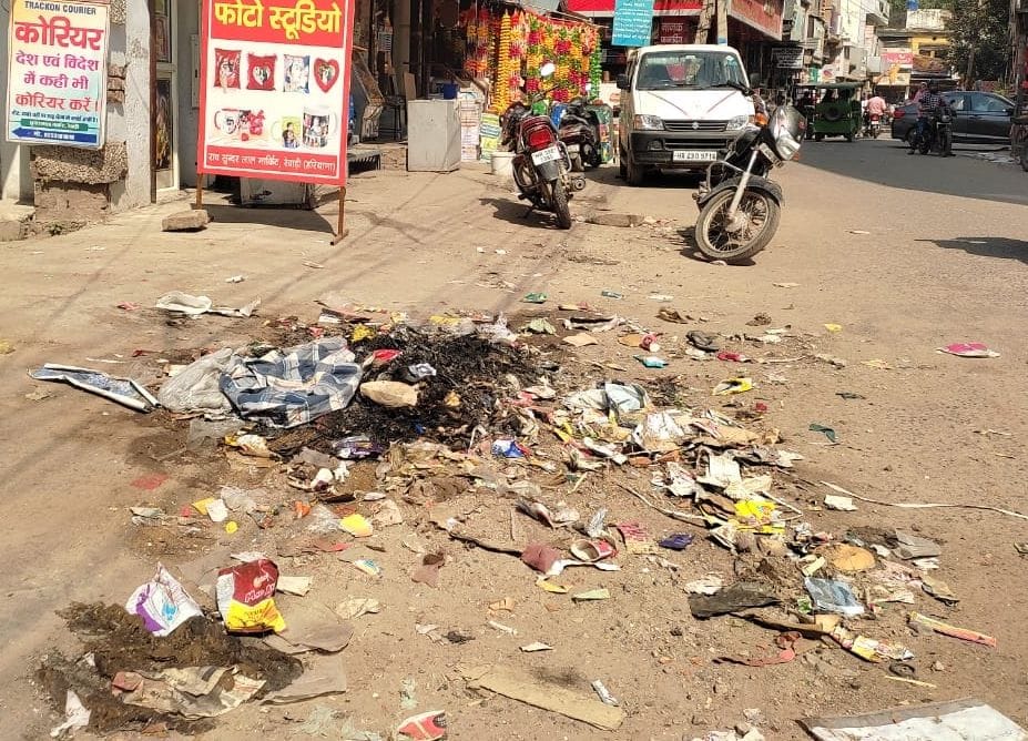 The game of the system is disturbed by the strike, the combination of litter and mosquitoes can increase the disease
