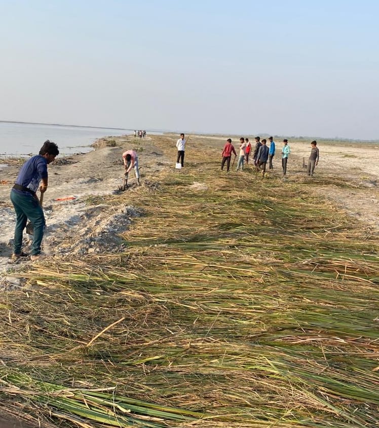 Ganga bathing fair: Main road ready, mark to make sector road