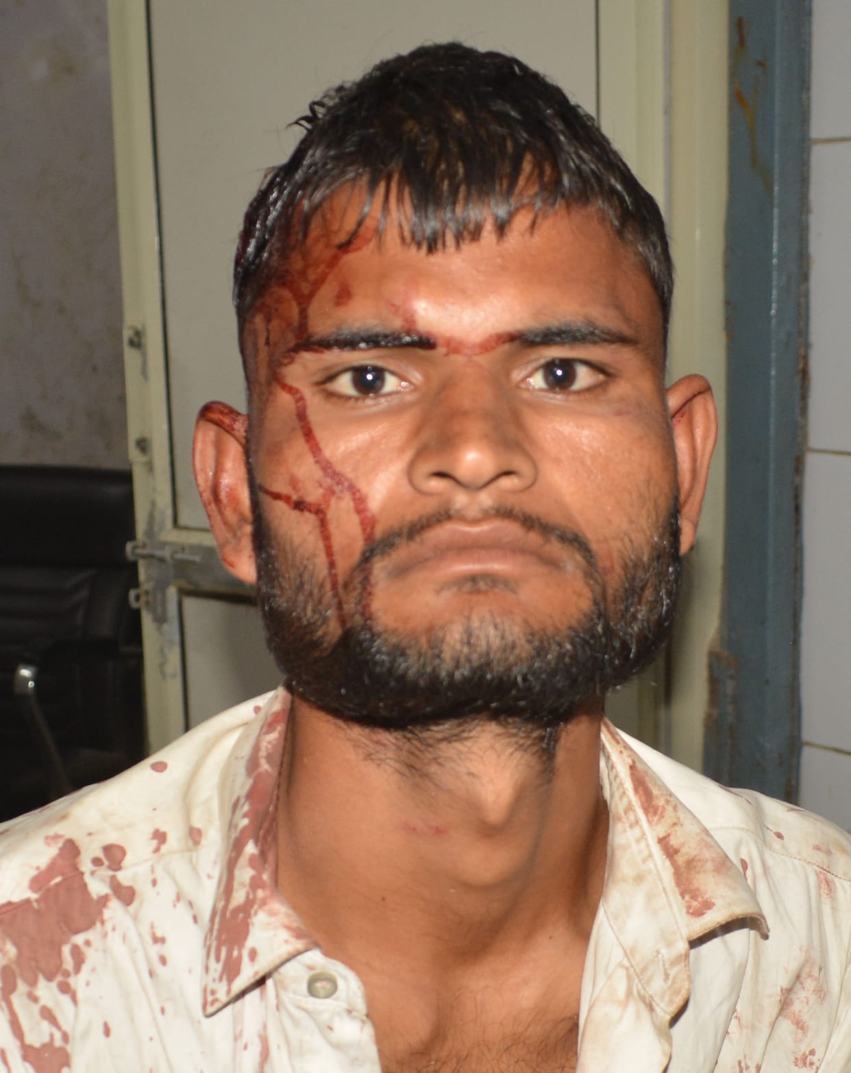 Hardoi, Father-son shot dead in enmity