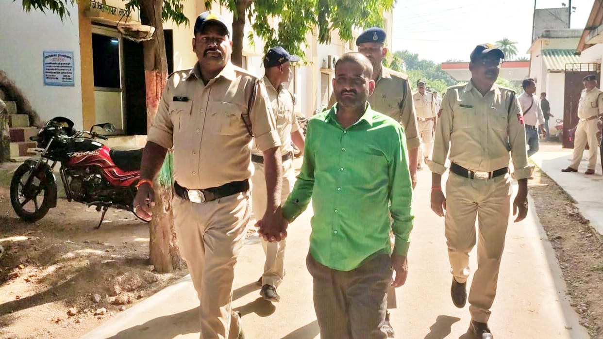 Husband had killed his wife on suspicion of illicit relations in Chhatarpur