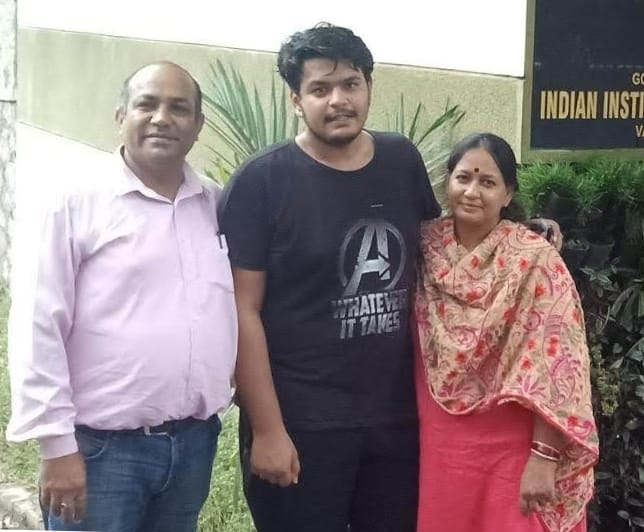 Kshitij Singh of Bijnor selected in ISRO