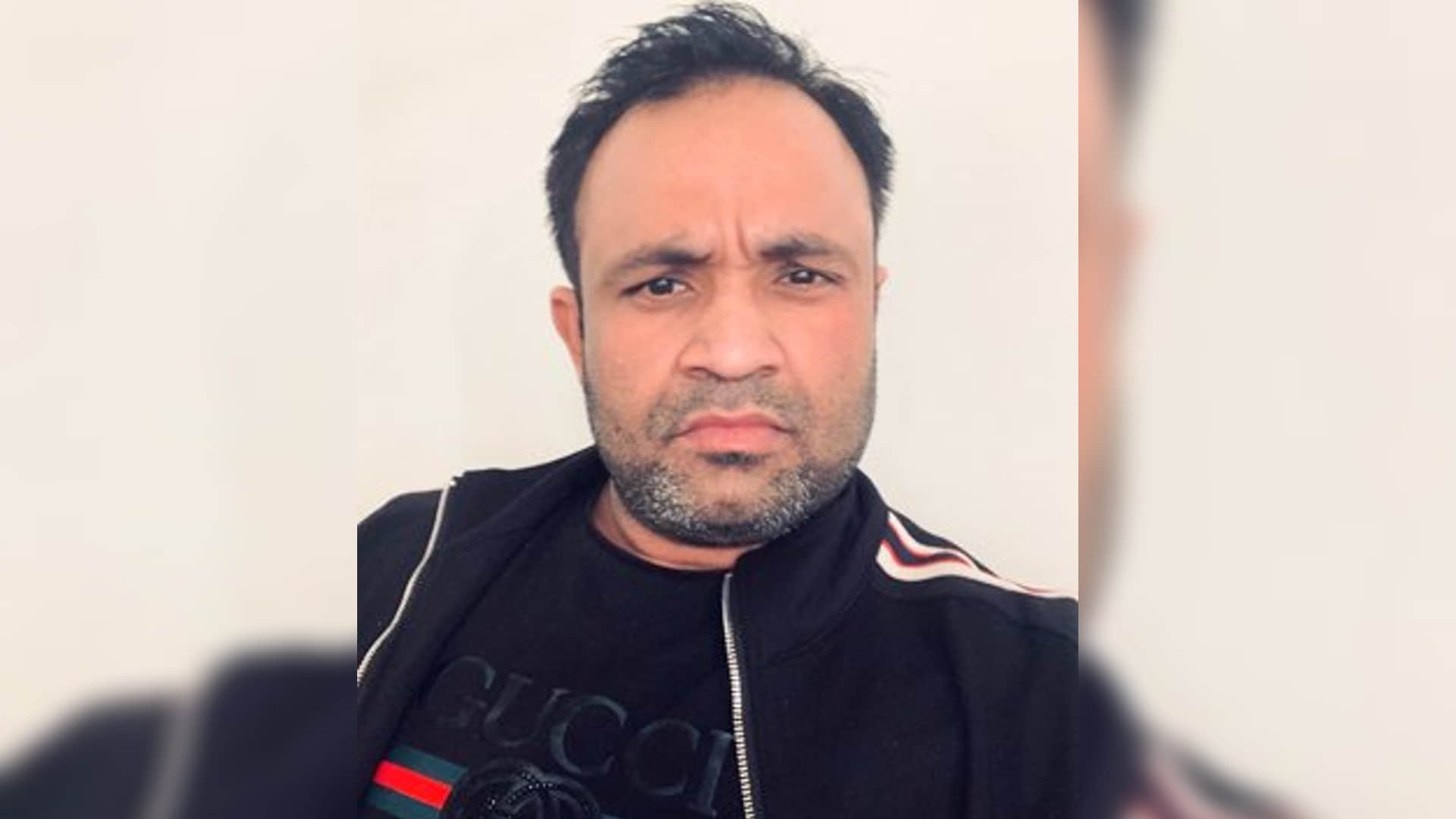Case registered against film producer Kamal Kishore Mishra for hitting his wife with car at Amboli