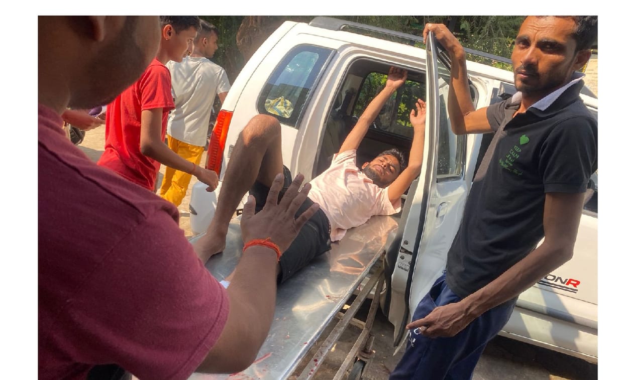 One was shot and the other was injured with a sharp weapon in the election rivalry in Jalaun